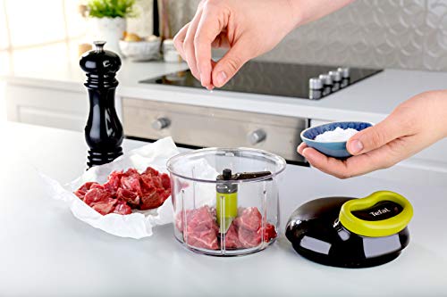 Tefal K1321324 Manual Chopper, 5 Seconds, 900 ml + Blades, Purée, Chop, Cutting, Mixing, Vegetables and Meat, Nuts, Onions, Stainless Steel Blades, Quick and Easy - view 5