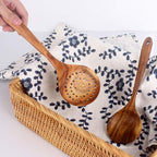 7 Pcs Acacia Wood Cooking Utensils Set Large Wooden Spoons for Cooking Spatula Salad Mixing Spoon Non Toxic Utensil for Kitchen Use Spatulas Non Stick Turner Slotted Serving Spoon Kitchen Utensils