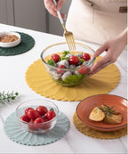 Heat-Resistant Silicone Trivet Mats, Non-Slip Hot Plate Holder for Kitchen Countertops & Dining Table, Reusable Pot Holder Pad with Secure Grip, Dishwasher Safe (Purple, Diameter: 18cm/7.09")