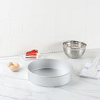 Restaurantware-Met Lux 12 x 3 Inch Straight-Sided Baking Tins, 12 Round Cake Pans - Oven-Ready, Freezable, Anodized Aluminum Round Baking Pans, Greaseproof, For Layer Birthday Cakes