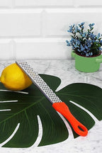 Lemon Zester - Garlic Grater, Stainless Steel Cheese Parmesan Ginger Vegetable Spices Multipurpose Grater for Kitchen 1 piece