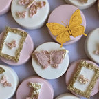 1 Pcs Exquisite Butterfly Fondant Moldfor Cake Decoration, Butterfly Chocolate Silicone Mold Surface Non-Stick Easy to Demould, for Baking Candy Flower Paste Dough Clay Projects Resin Pendants