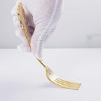 N9R 120PCS Gold Plastic Silverware, Disposable Silverware Include 40 Forks, 40 Spoons, 40 Knives, Gold Cutlery Set Disposable for Party, Wedding and Daily Use