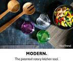 Nextrend Garlic Twister 4th Gen – Garlic Mincer & Garlic Press in One - for Ginger, Herbs, Nuts & more, BPA-Free, Dishwasher Safe, 3–5 Clove Capacity - Clear